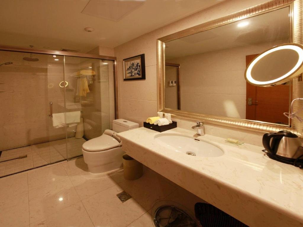 Haihui Hotel — hotel in Jingdezhen