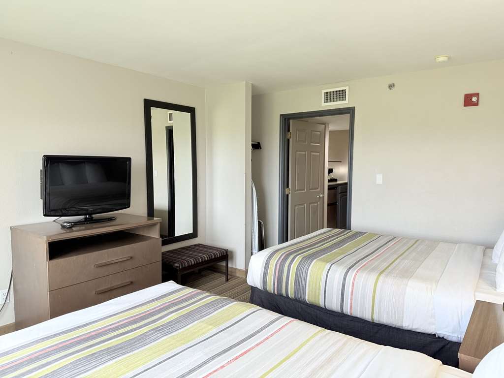 Country Inn & Suites by Radisson Harlingen TX - photo 11