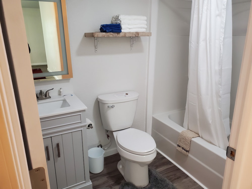 Lake Breeze Resort - photo 106