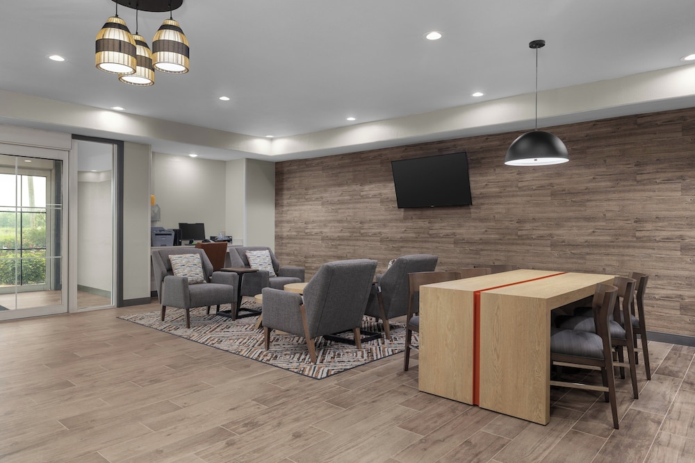 Candlewood Suites Hotel Texas City by IHG - photo 28