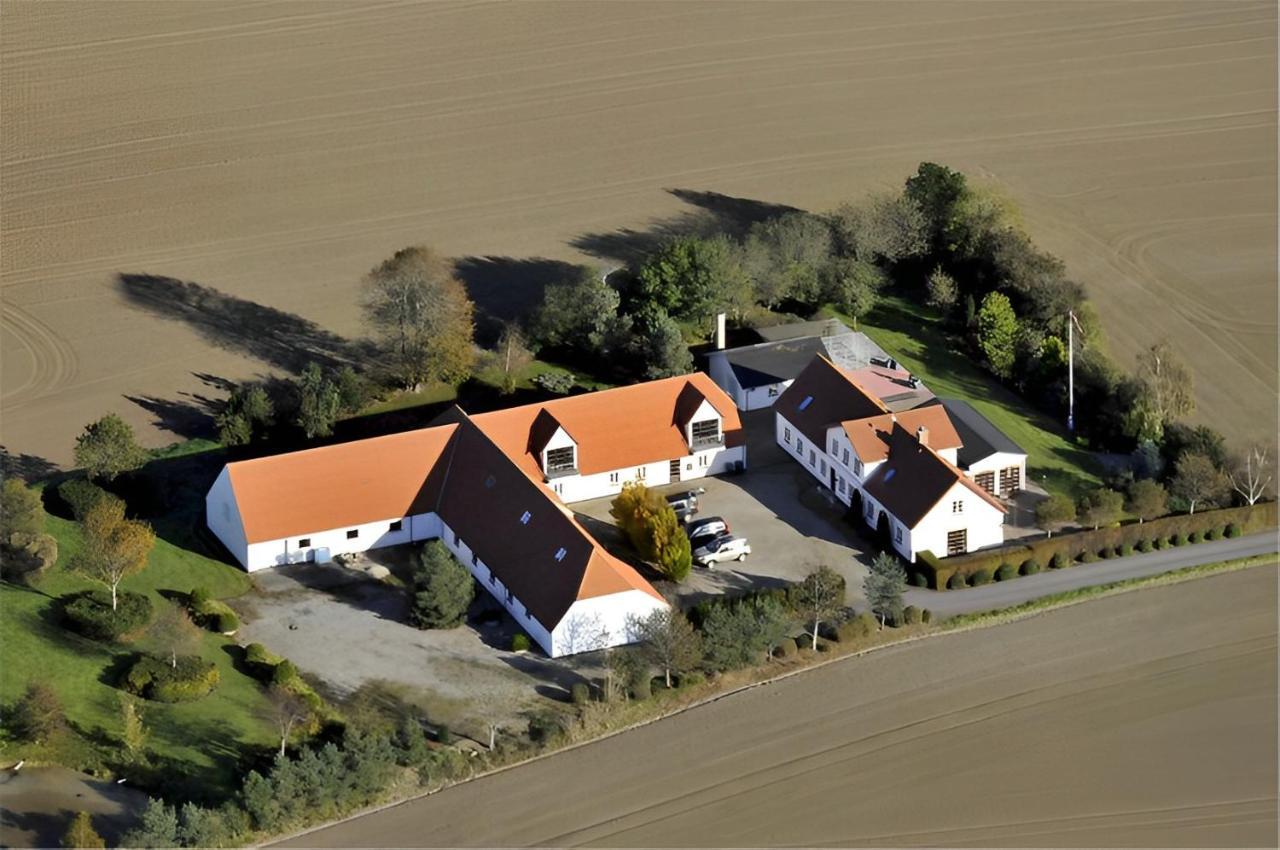 Større luksus Hus ved Assens — 4-Star Luxury Hotel in Assens, Denmark