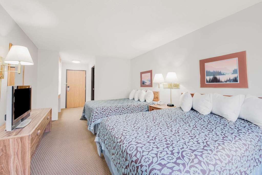 Days Inn by Wyndham Sturgis - photo 8