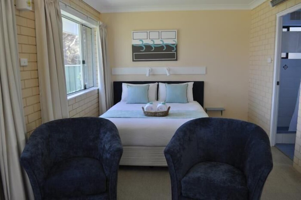 Edgewater Motel - carbon neutral hotel in Burrill Lake