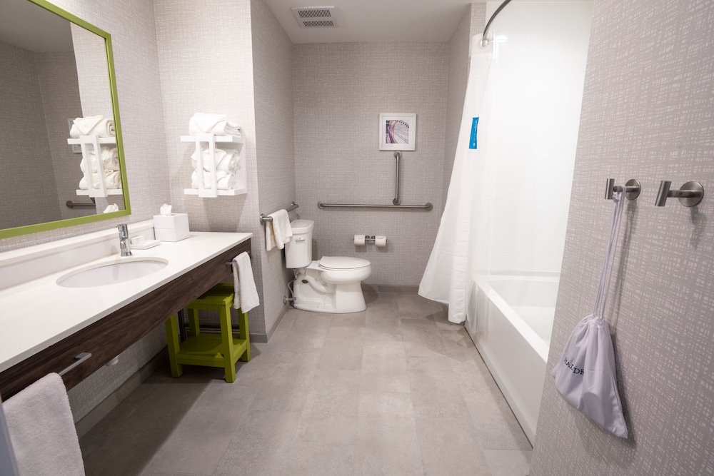 Hampton Inn by Hilton Huntley Chicago - photo 18