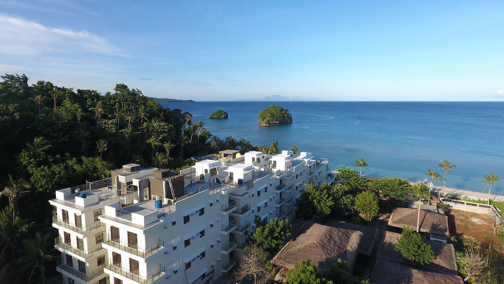 Kaaya Resort North Boracay in Yapak, Philippines