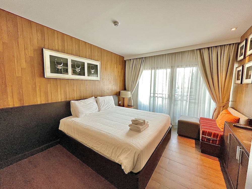 Huern Nana Jomsawan in Phrae, Thailand