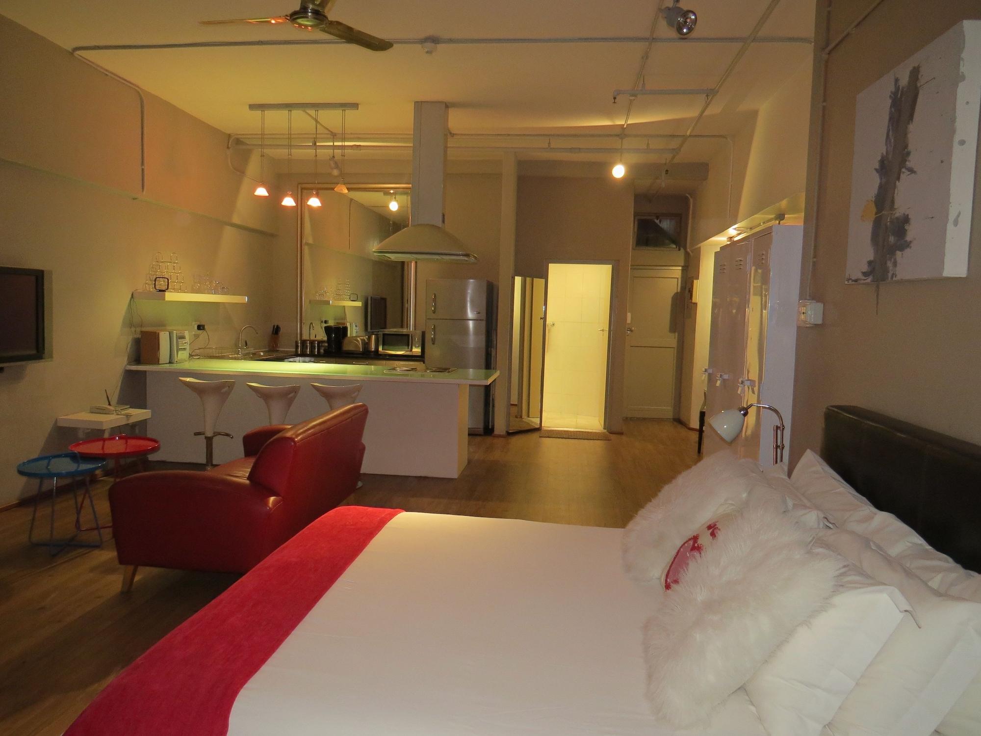 Manhattan Studio 914 - carbon neutral hotel in Cape Town