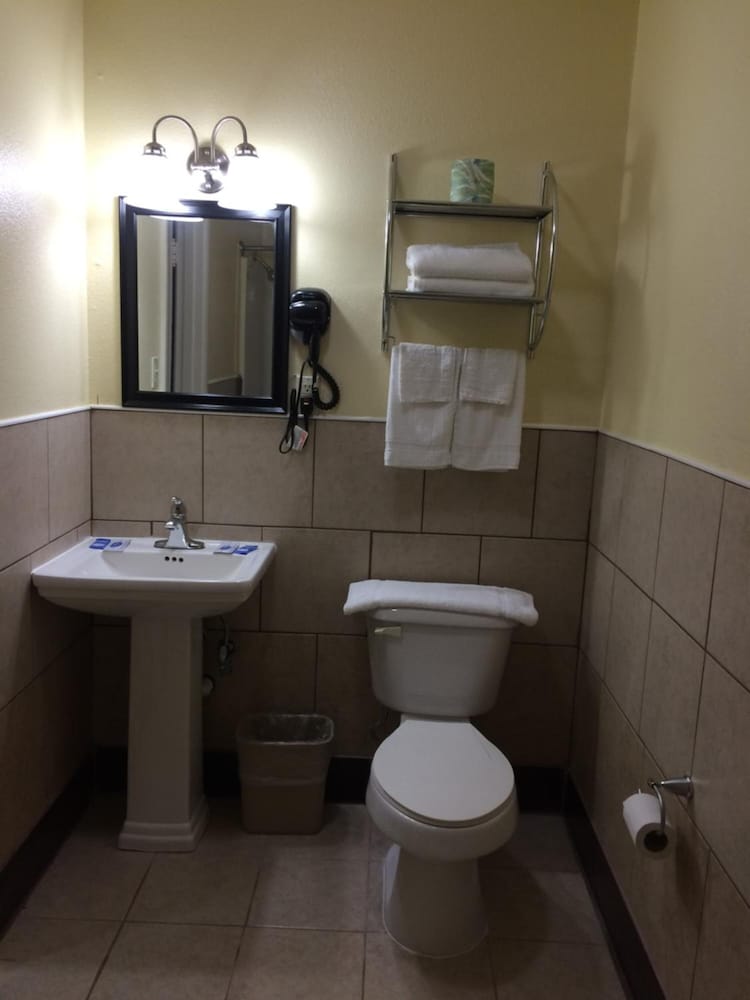 Blarney Inn - photo 28