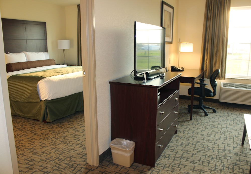 Cobblestone Inn & Suites Lamoni - photo 9