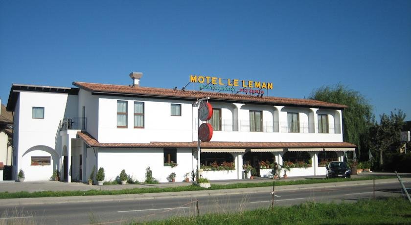 Motel Le Léman in Versoix, Switzerland