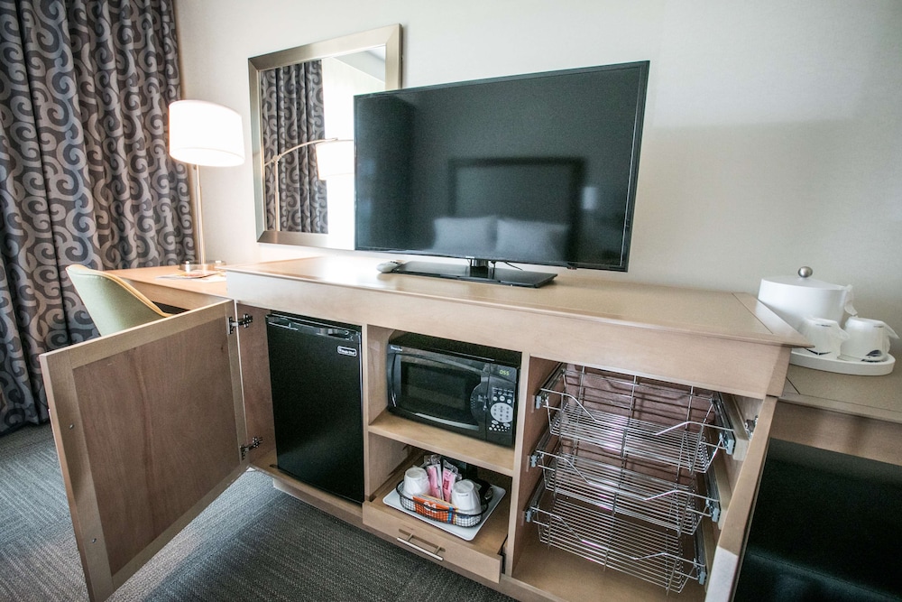 Hampton Inn & Suites Tempe Phoenix Airport AZ - photo 40