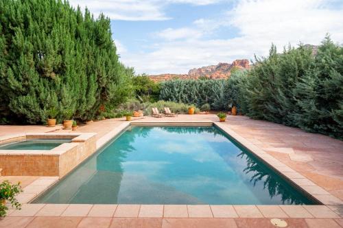 Tropiz del Norte Historic Red Rock Estate withPool in Sedona, United States