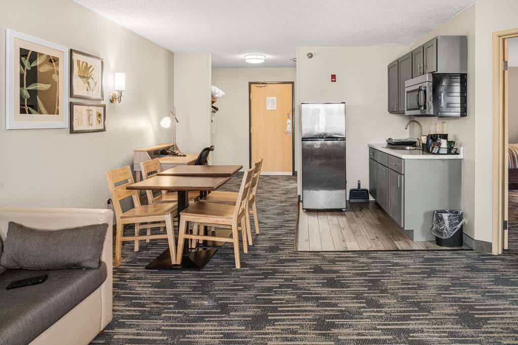 Country Inn & Suites by Radisson Brookings SD - photo 36