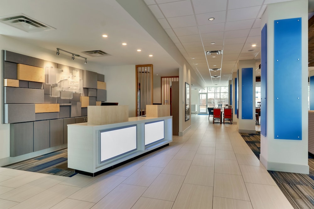 Holiday Inn Express & Suites Dawsonville by IHG - photo 79