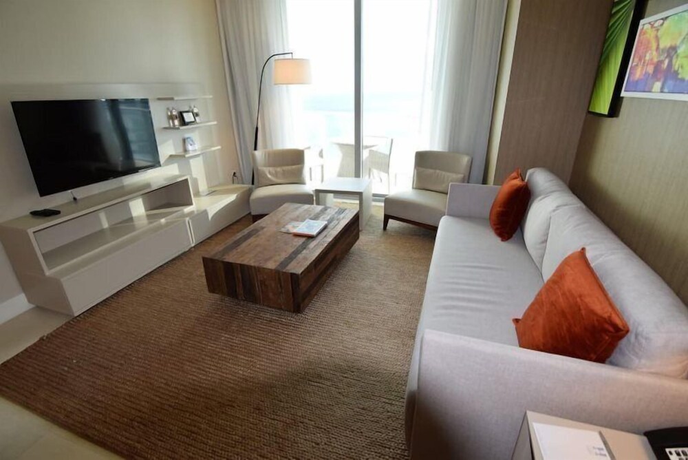 Oceanfront & Bay View 2 Bed 2 Bath @ Hyde Beach Resort - photo 24