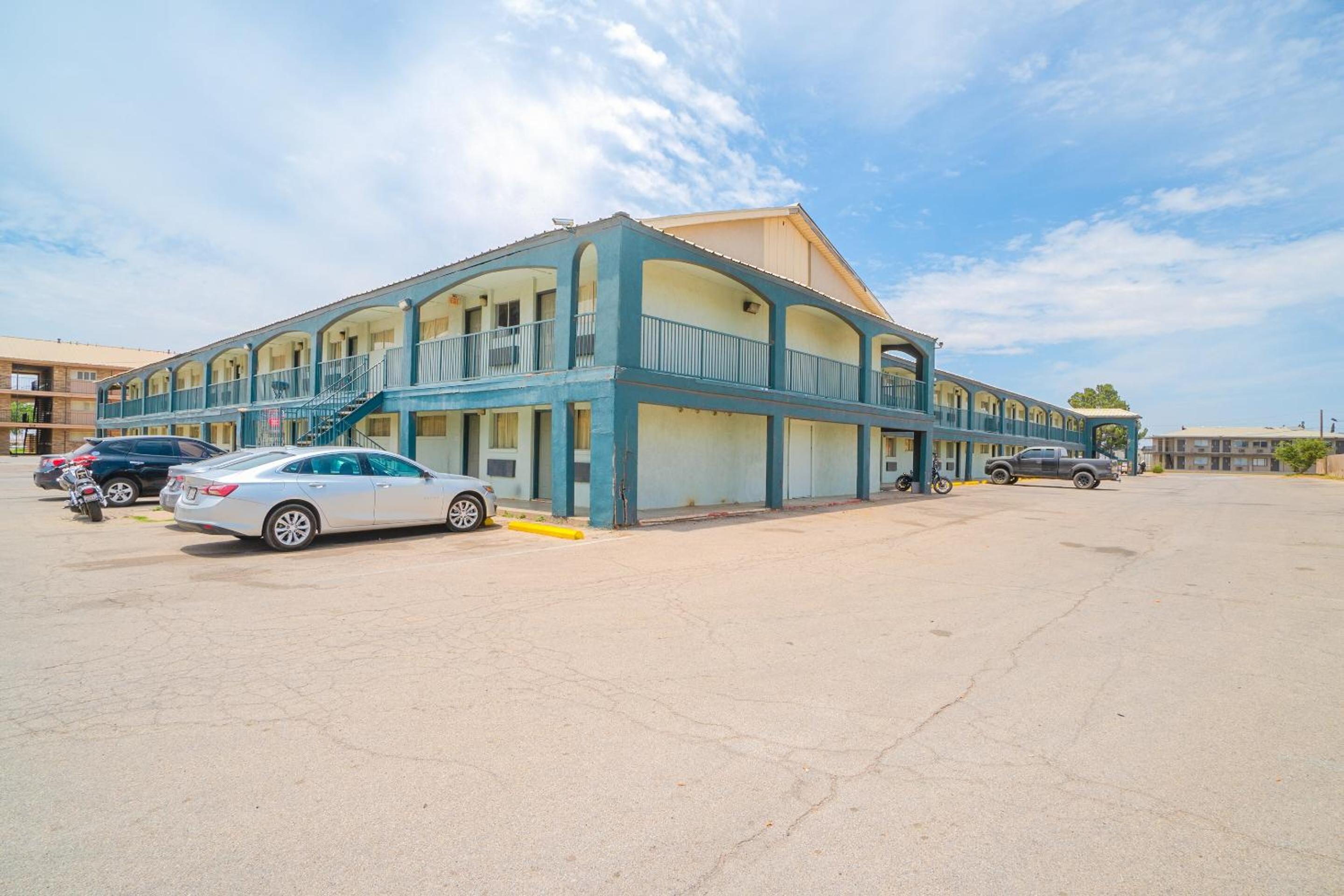 OYO Hotel Midland - photo 39