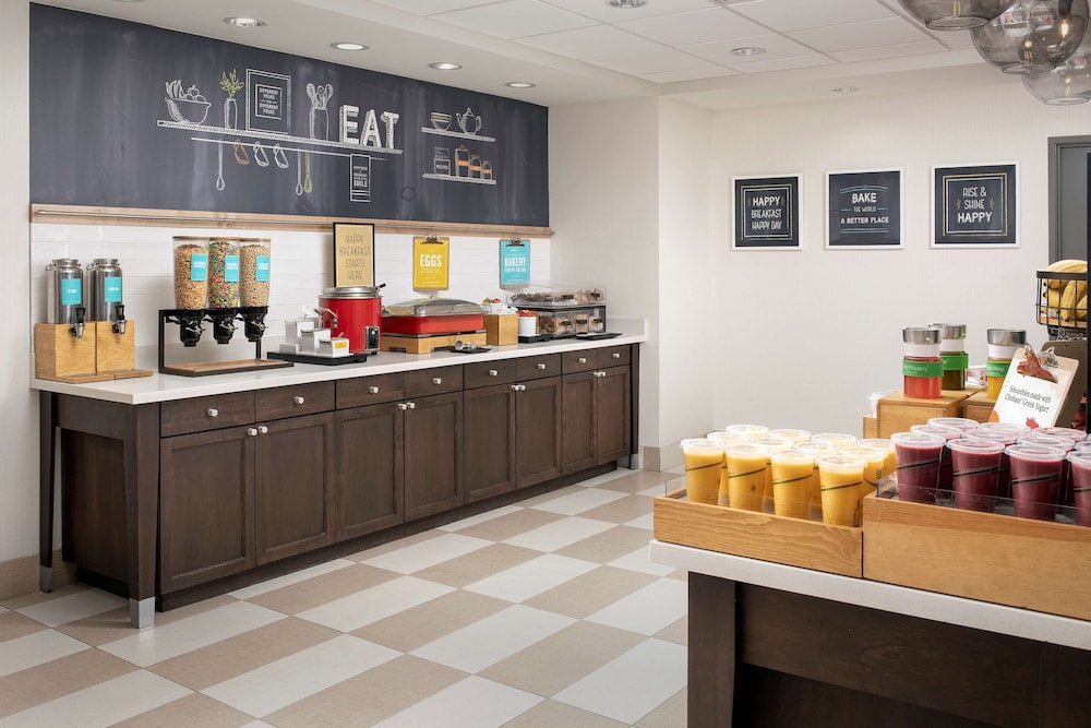 Hampton Inn Lake Charles - photo 34