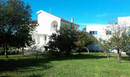Guesthouse Vionica — 4-Star Luxury Hotel in Ljubuski, Bosnia and Herzegovina