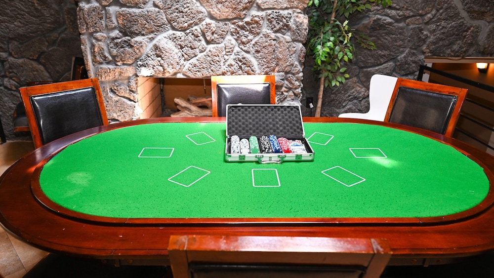 Resort like w Tennis Bocci Golf & Games Galore - photo 40
