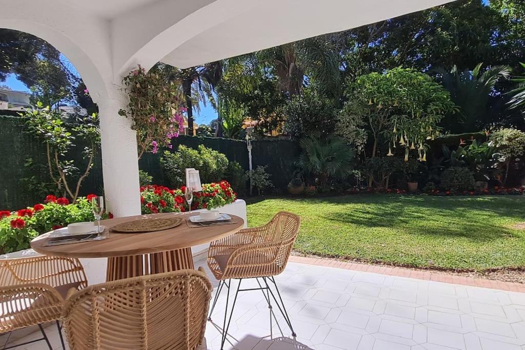 Luxe Studio Met Ruim Terras Vlak Aan Zee — Mijas