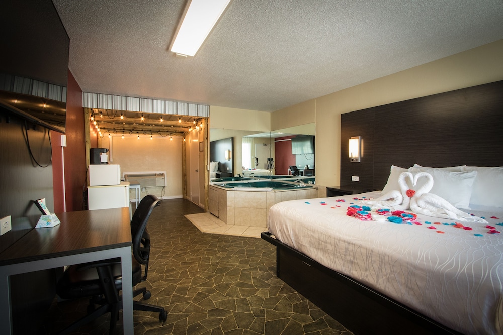 Envi Boutique Hotel Henderson Evansville South - photo 12