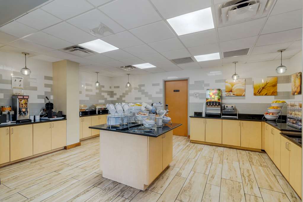 Comfort Suites Stockbridge Atlanta South - photo 43