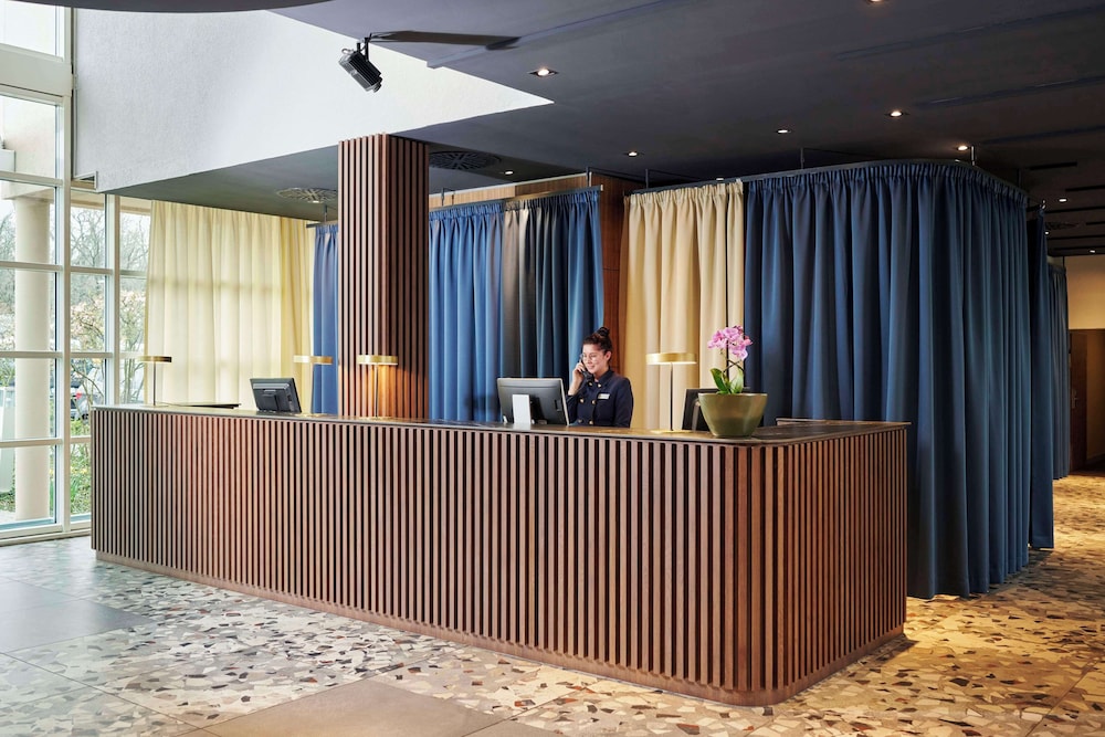 Nh Frankfurt Airport