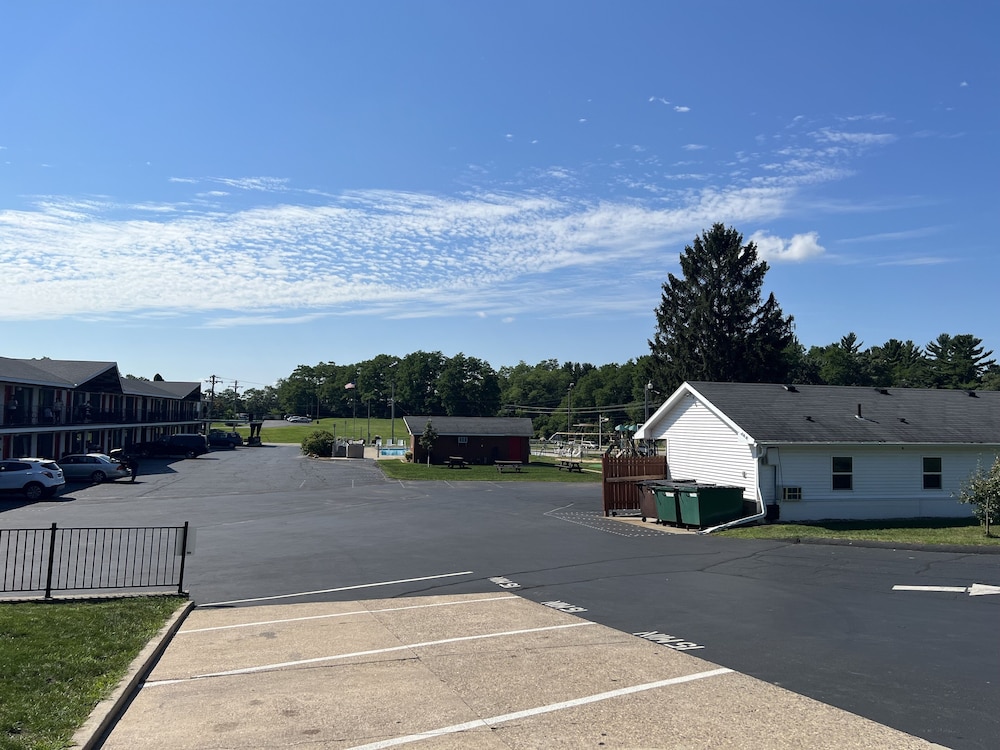 All Star Inn & Suites - photo 404