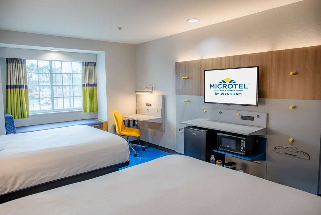 Microtel Inn & Suites by Wyndham Kingsland Naval Base I 95 - photo 35