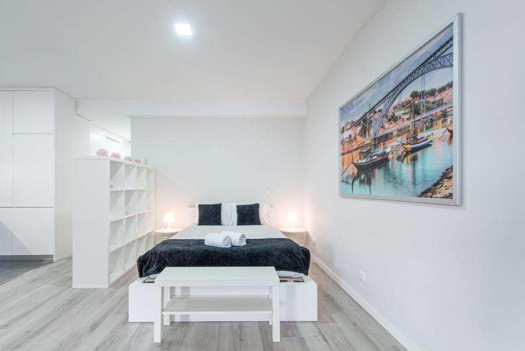 Oporto Downtown View Apartment — 4-Star Luxury Hotel in Porto, Portugal