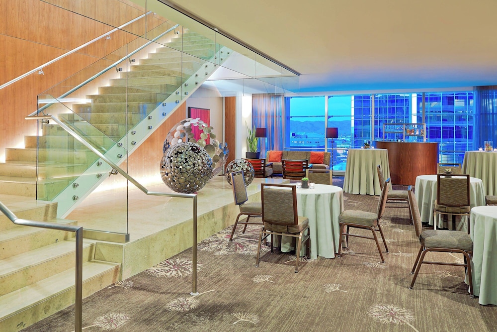 The Westin Phoenix Downtown - photo 6