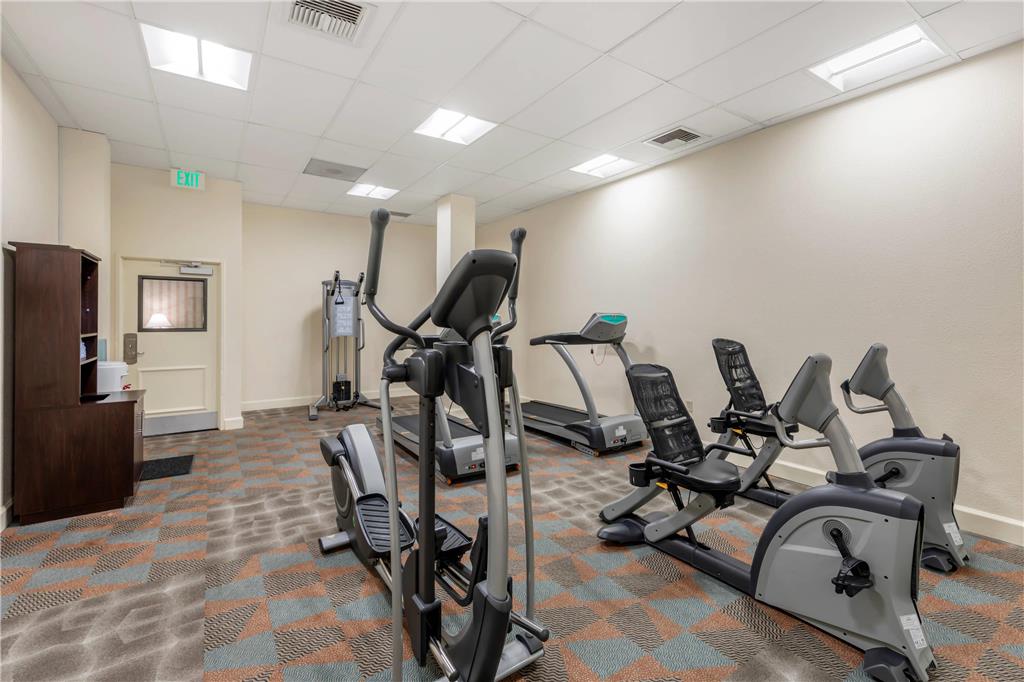 Clarion Hotel Anaheim Resort - photo 30