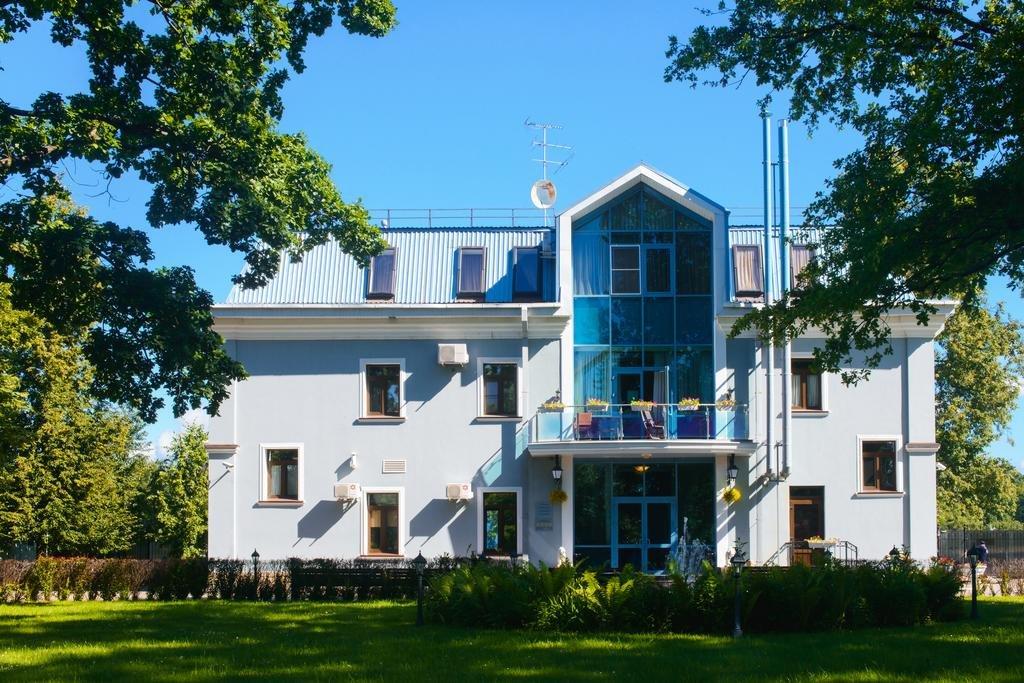 Hermes Park Hotel — 4-Star Luxury Hotel in Saint Petersburg, Russia