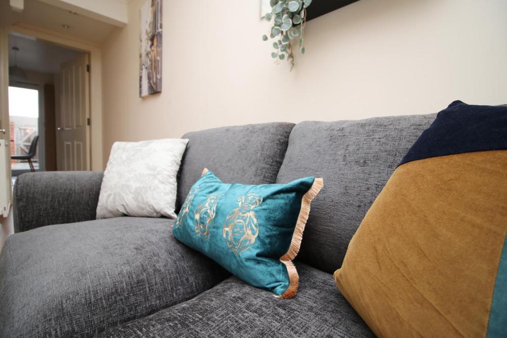 Alicia’s Way by Tŷ SA in Newport, United Kingdom