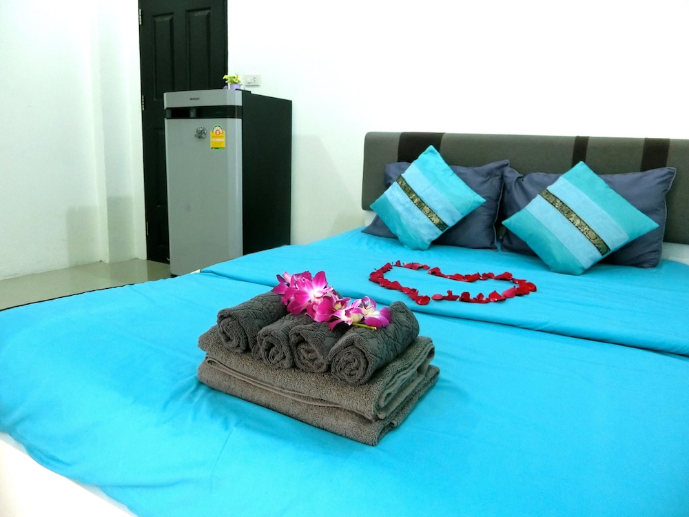 Enrich Two - carbon neutral hotel in Patong