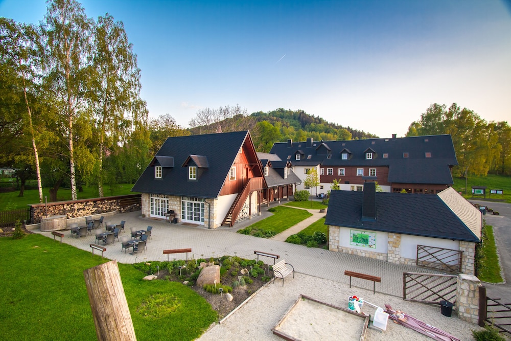 Apartmán Hotel Jítrava — hotel in Hradek Nad Nisou