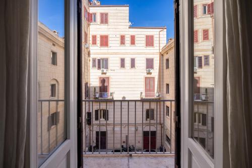 Little House Mavi by DomuSicily — 4-Star Luxury Hotel in Palermo, Italy