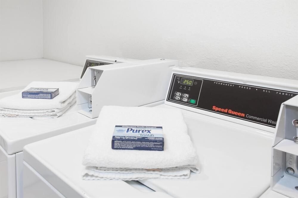 Travelodge La Mesa - photo 30