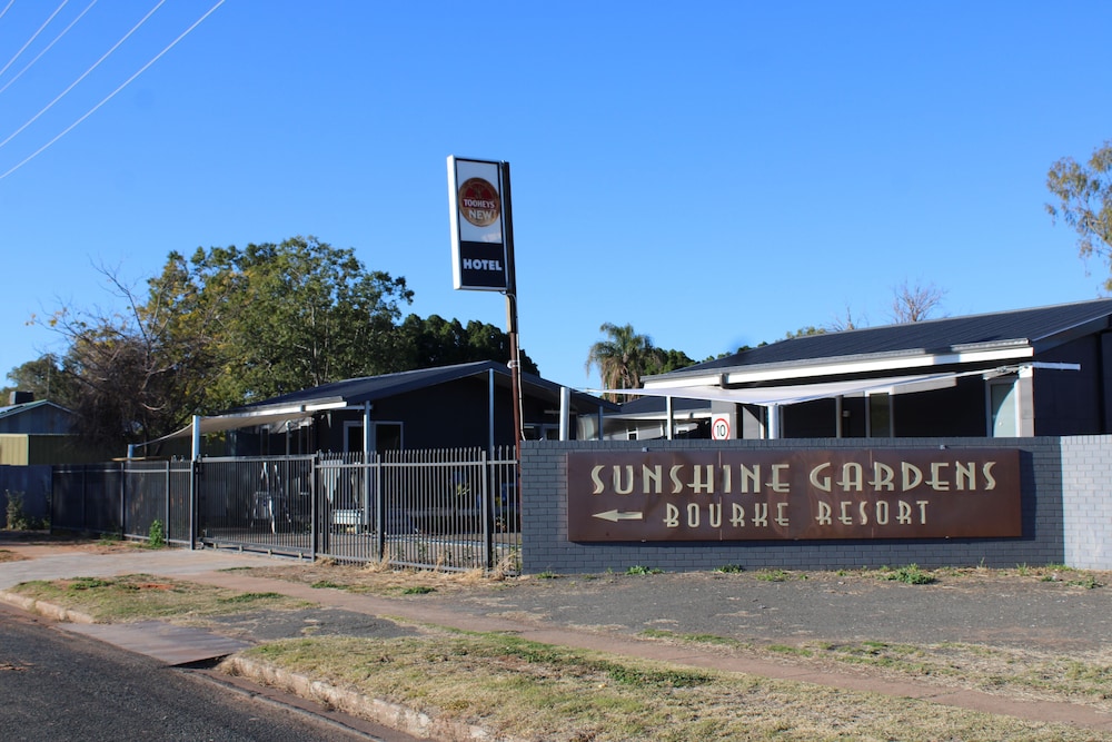 Sunshine Gardens Bourke Resort — hotel near Bourke Airport
