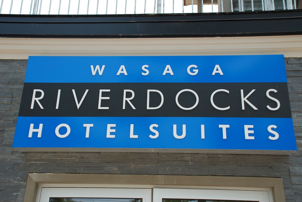 Wasaga Riverdocks Hotel Suites — Wasaga Beach — photo 2