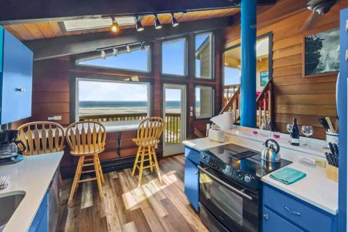 Stairway to Heaven at Rockaway in Rockaway Beach, United States