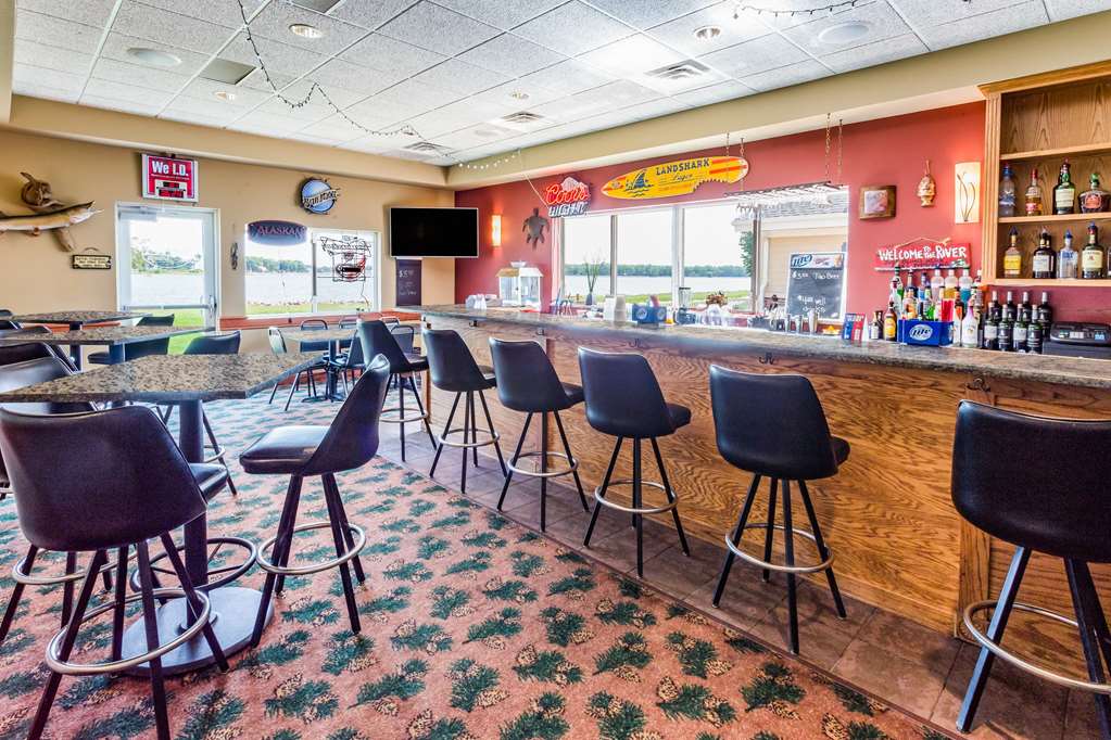 AmericInn by Wyndham Fort Pierre Conference Center - photo 23