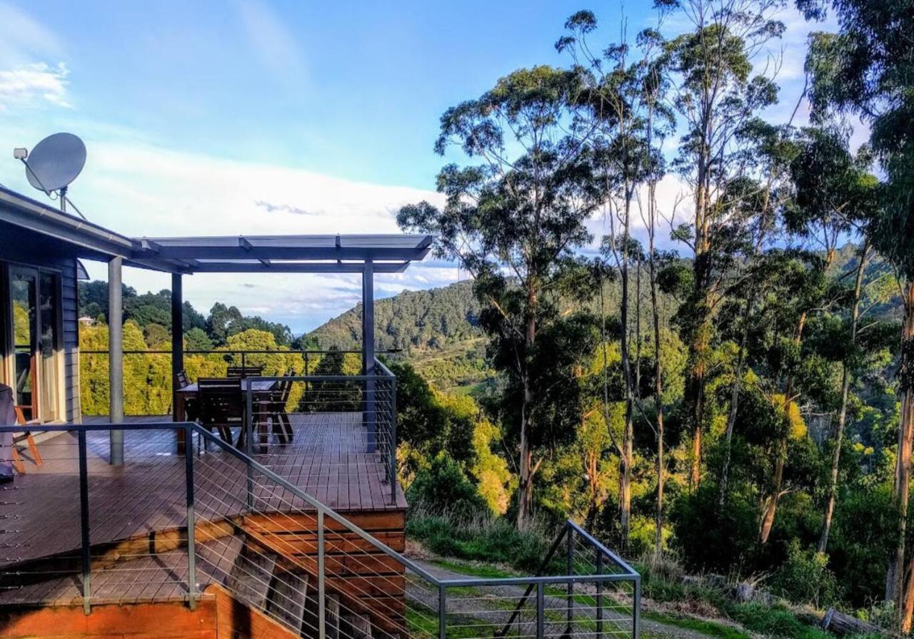 Hillside House — 4-Star Luxury Hotel in Apollo Bay, Australia