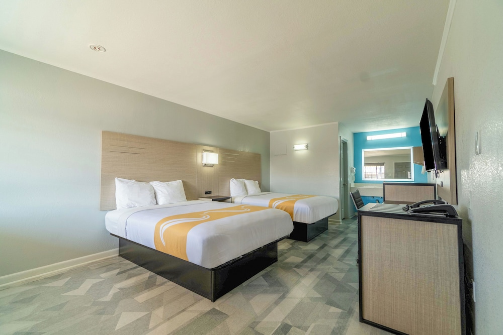 Pleasanton Executive Inn By OYO - photo 17