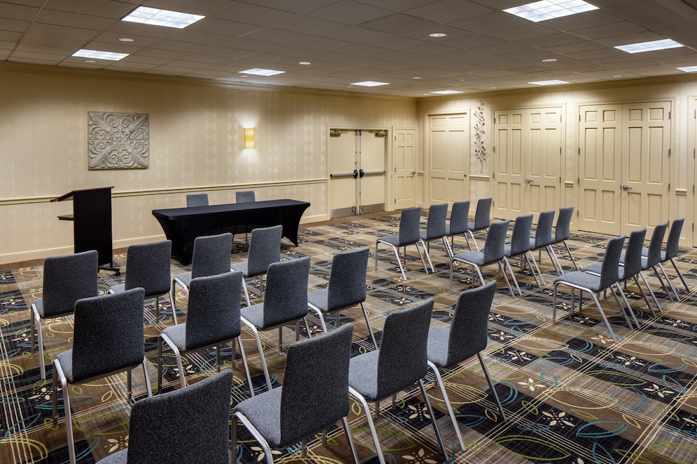 Holiday Inn Weirton Steubenville Area by IHG - photo 42