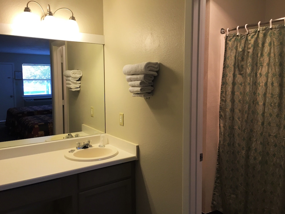 Lake Fork Resort - photo 14
