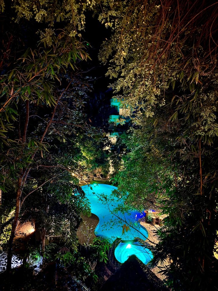 Sundaras Infinity Jungle Resort & Spa in Dambulla, Sri Lanka