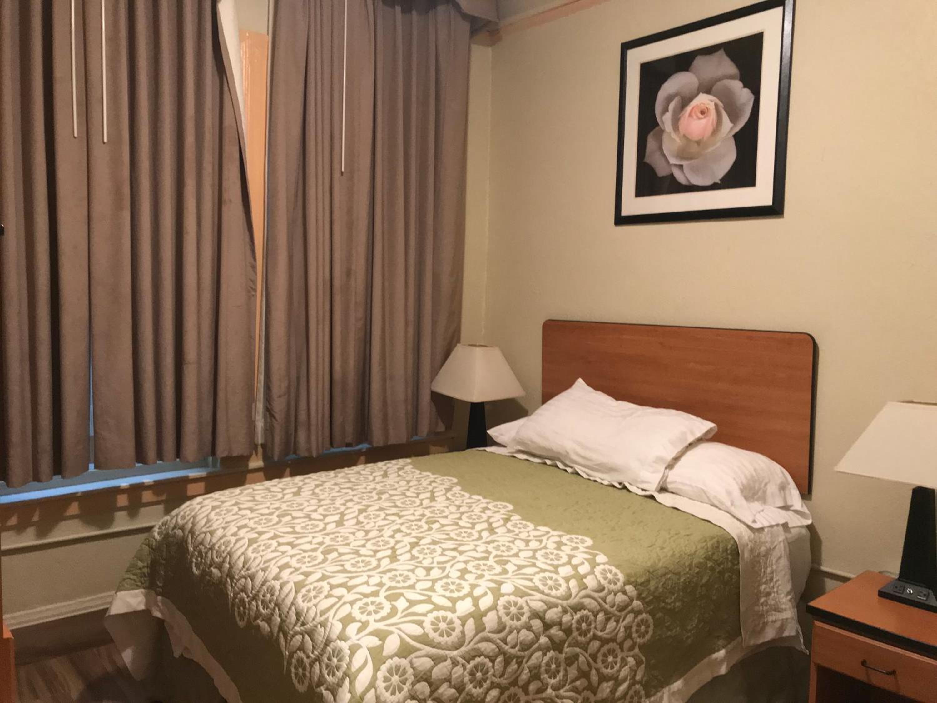 Boston Hotel - photo 6