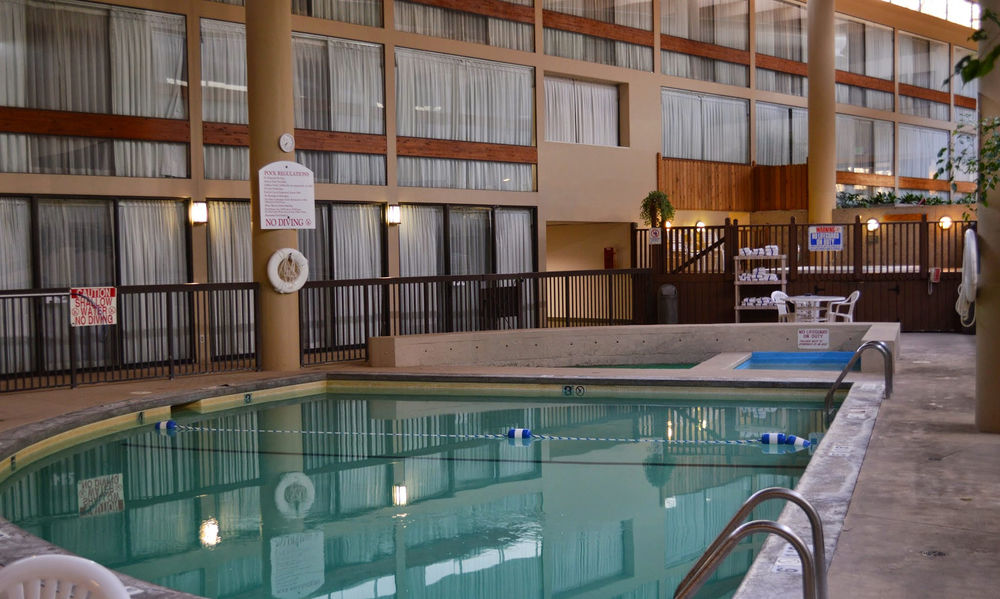 Hotel Muscatine - photo 32
