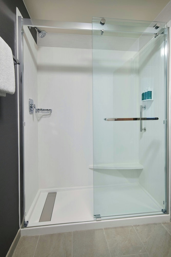 Courtyard by Marriott Chicago Lincolnshire - photo 18